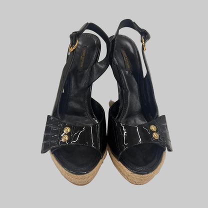 LOUIS VUITTON Sandalo zeppa nera in vernice