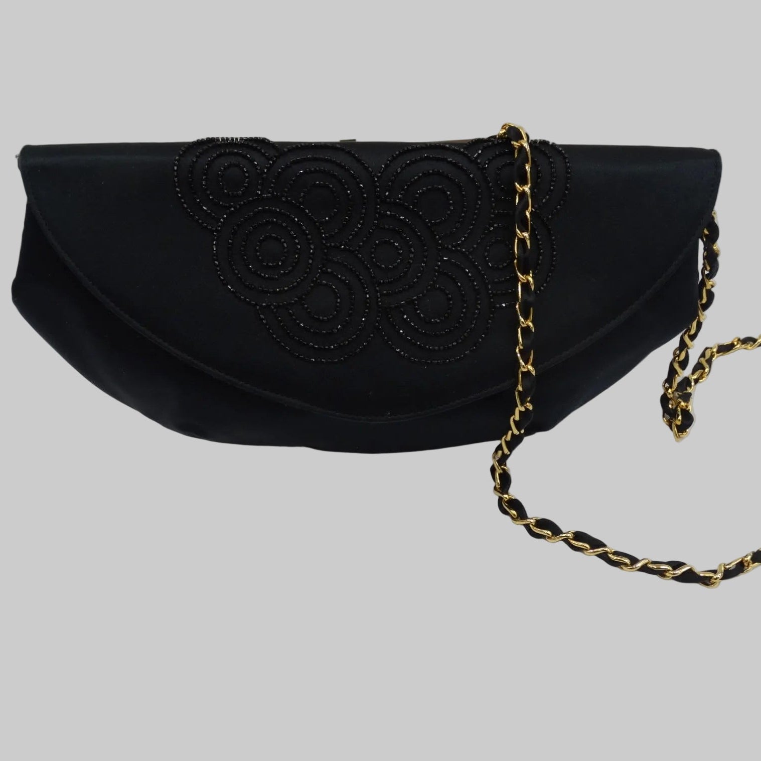 MARIO GIORDANO Pochette in raso nero e catena oro