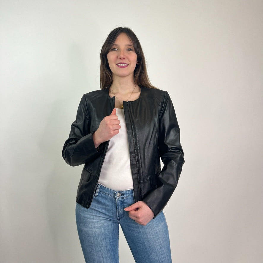 MAX MARA Giacca in pelle nera corta