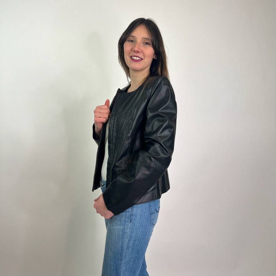 MAX MARA Giacca in pelle nera corta