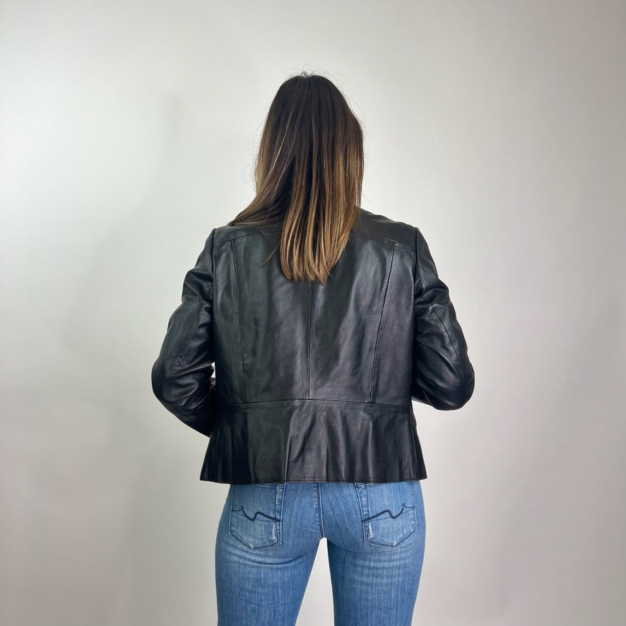 MAX MARA Giacca in pelle nera corta