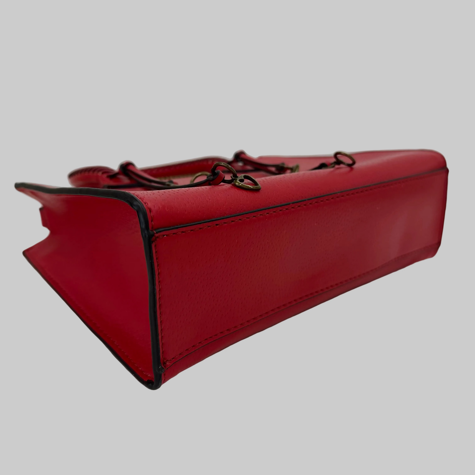  MOSCHINO Borsa in pelle rossa con charms cuori