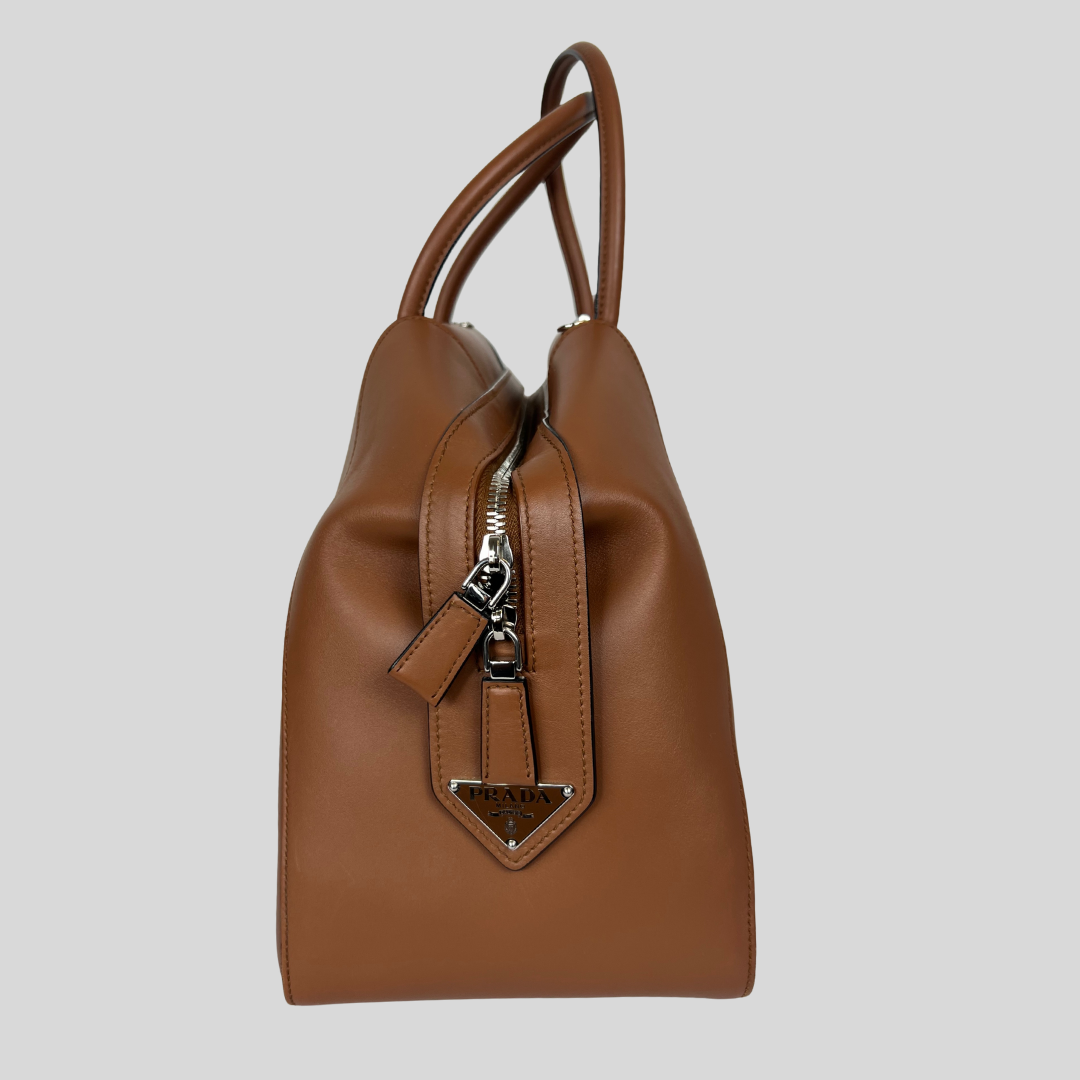 PRADA Borsa "Supernova" color cognac