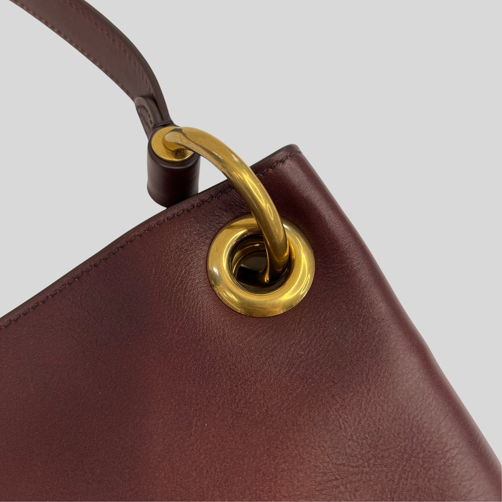 PRADA Borsa in pelle color burgundi 4
