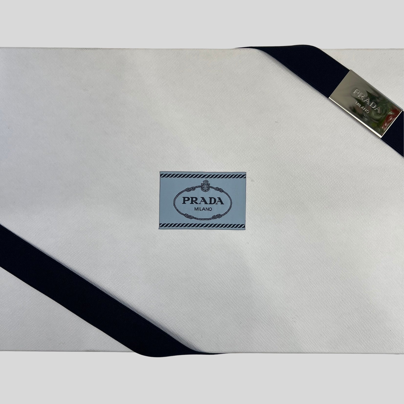 PRADA Borsa in pelle color burgundi 7