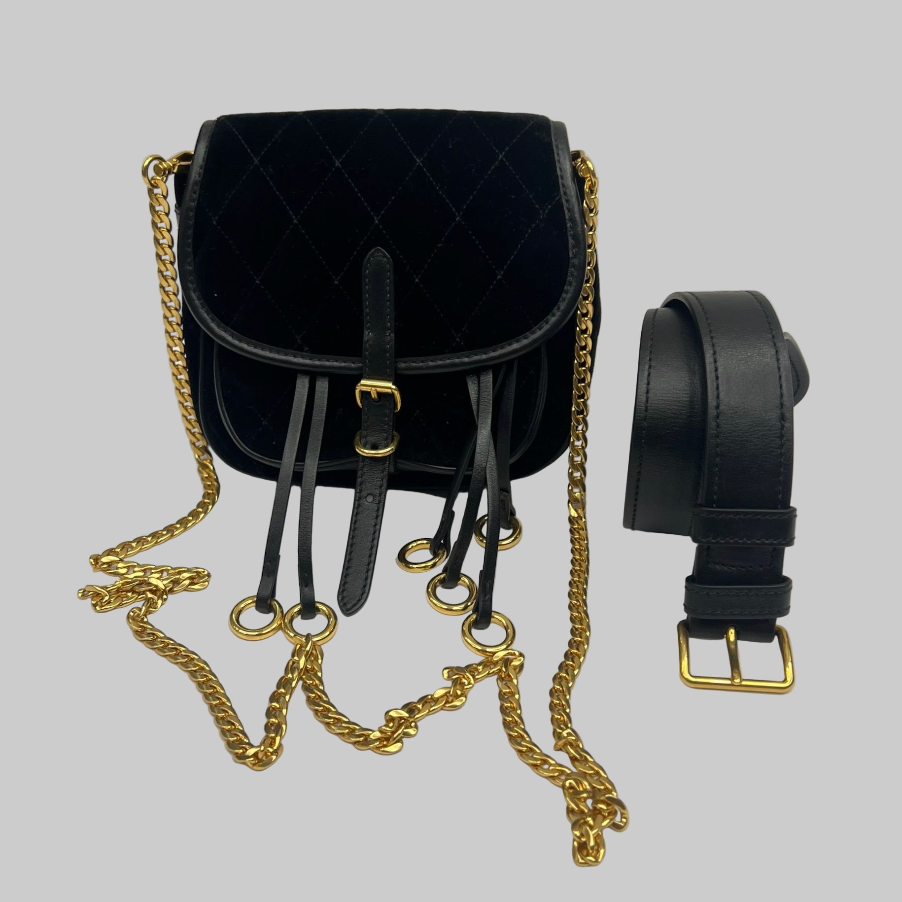 PRADA Borsa marsupio in velluto rasato matelassè nero 