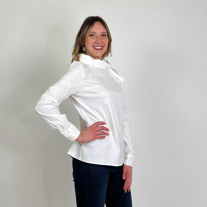 PRADA Camicia bianca collo ad anello con nodo
