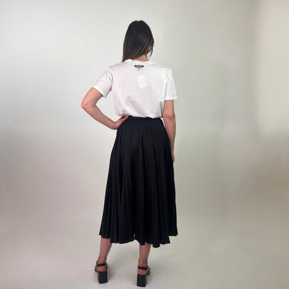 PRADA Gonna plissettata nera con scritte logo 