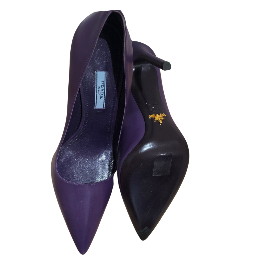 PRADA  Scarpa decolté in pelle viola
