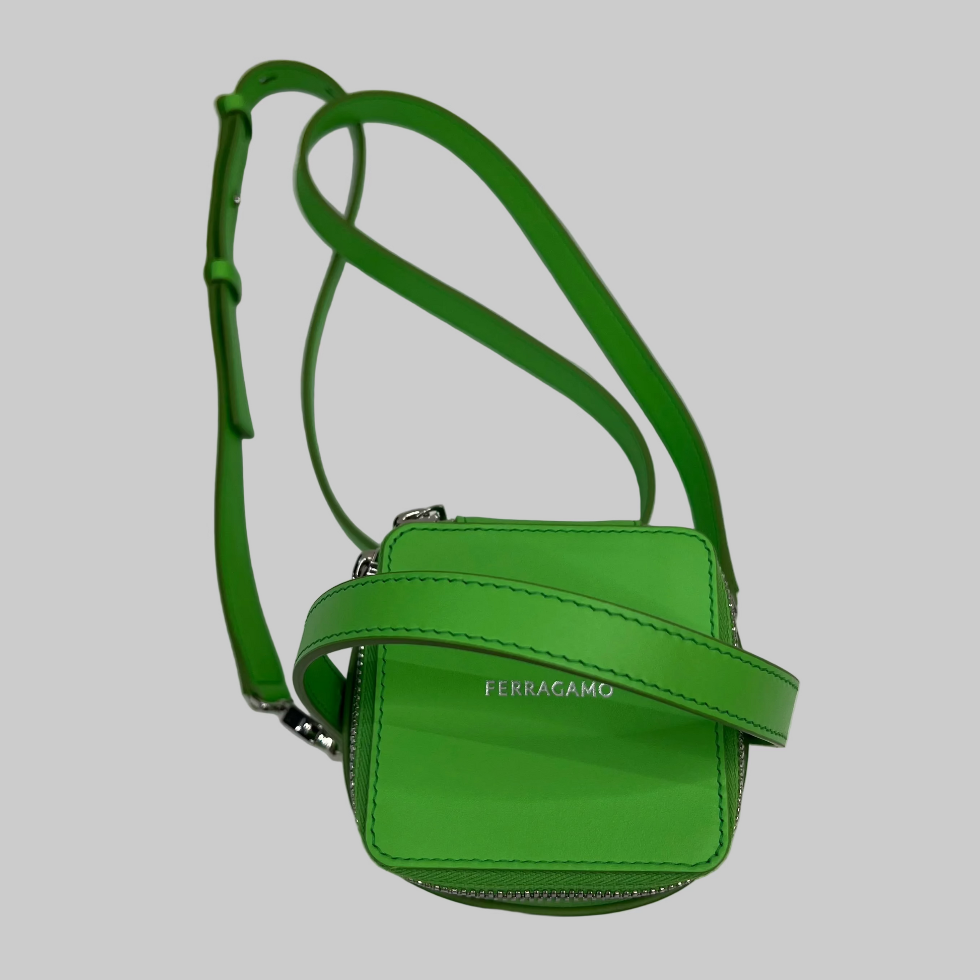 S. FERRAGAMO Borsa verde lime "Micro Bag"