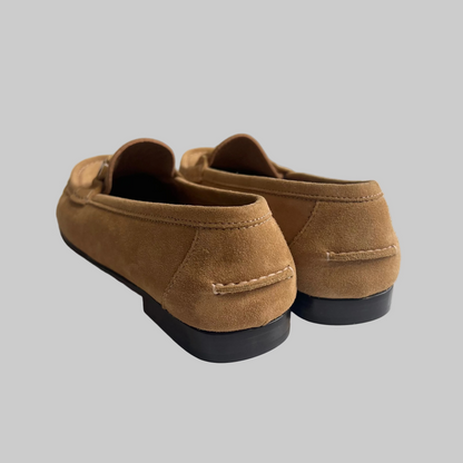 SALVATORE FERRAGAMO Scarpa mocassino in pelle suede cammello