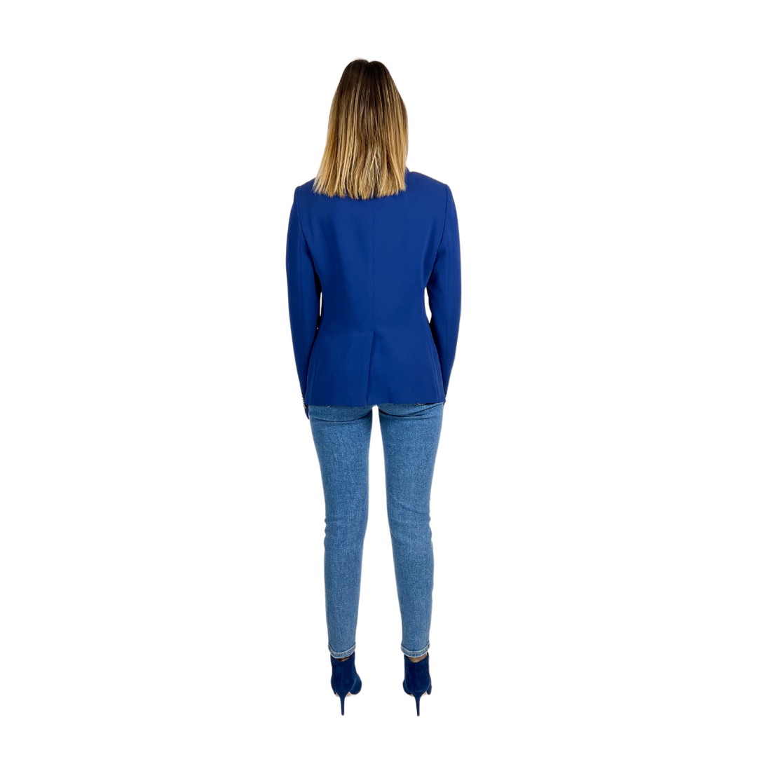 Giacca blazer bluette, chiusura ad un bottone metallico, modello classico in viscosa.