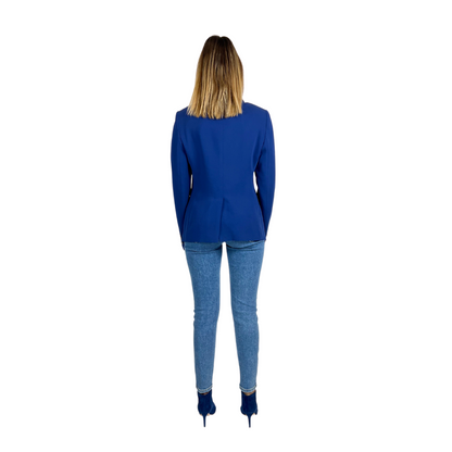 Giacca blazer bluette, chiusura ad un bottone metallico, modello classico in viscosa.