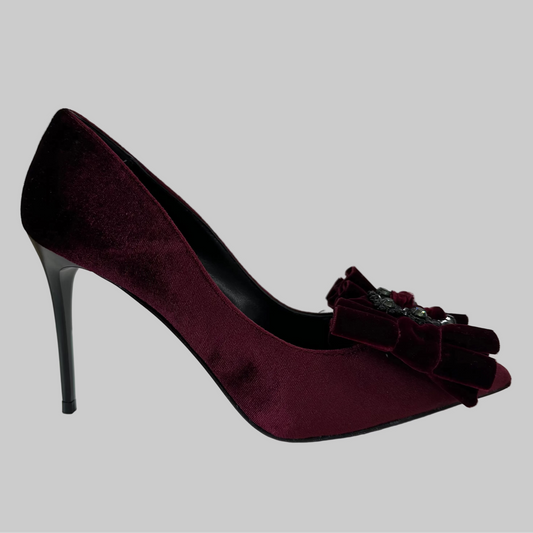 TIPE E TACCHI Scarpa décolleté velluto rosso burgundi con fiocco e pietre