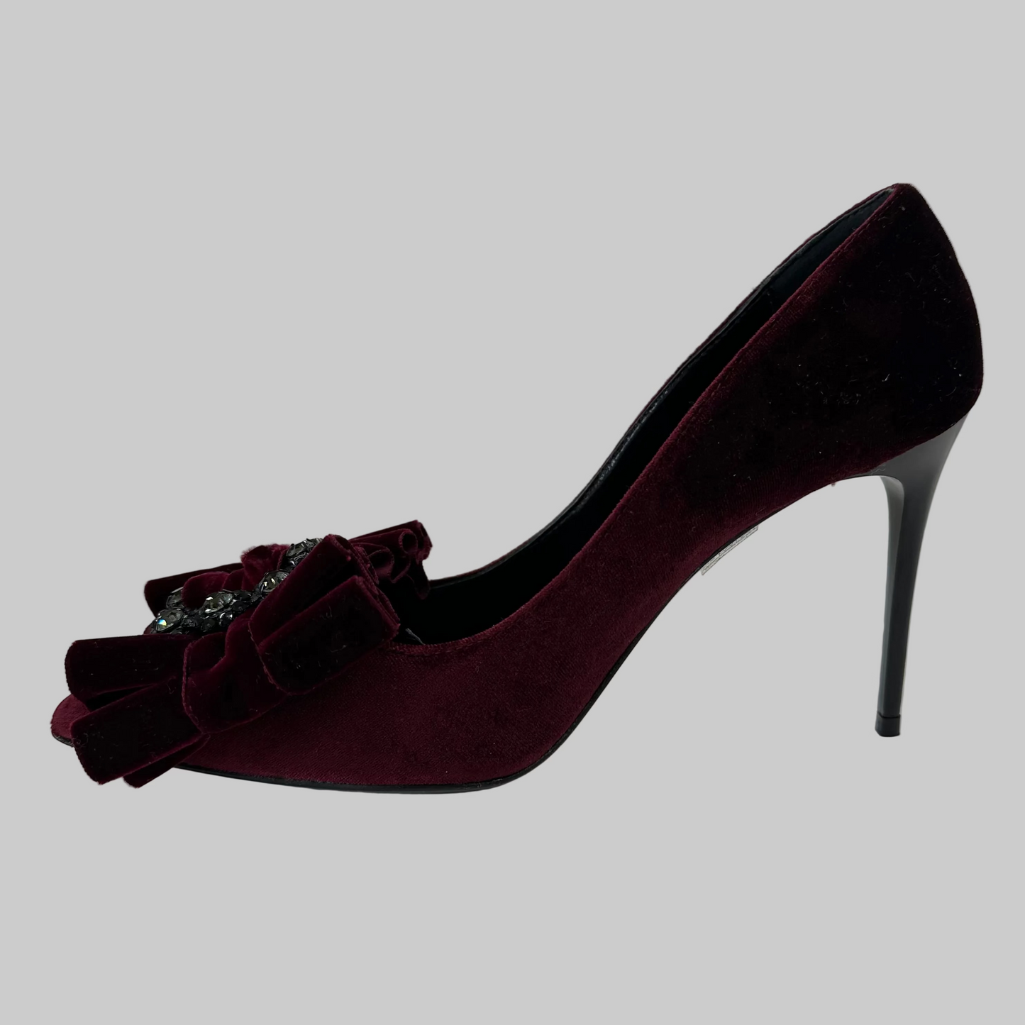 TIPE E TACCHI Scarpa décolleté velluto rosso burgundi con fiocco e pietre