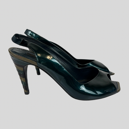 LOUIS VUITTON Scarpa decolté in pelle di vernice verdone