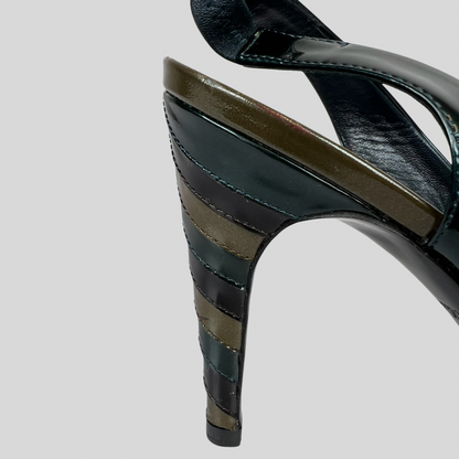 LOUIS VUITTON Scarpa decolté in pelle di vernice verdone