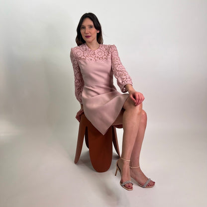 VALENTINO Abito rosa pallido con inserti in pizzo