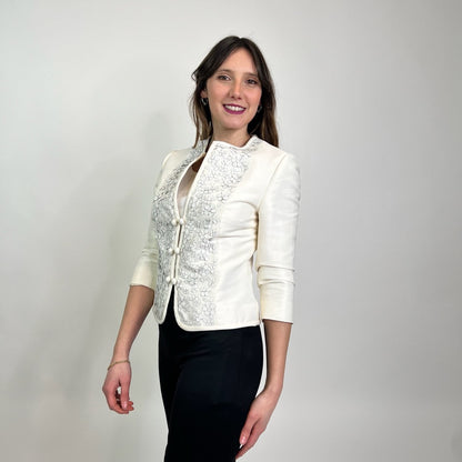 VALENTINO Blazer in tessuto bianco con fiori applicati in pelle 
