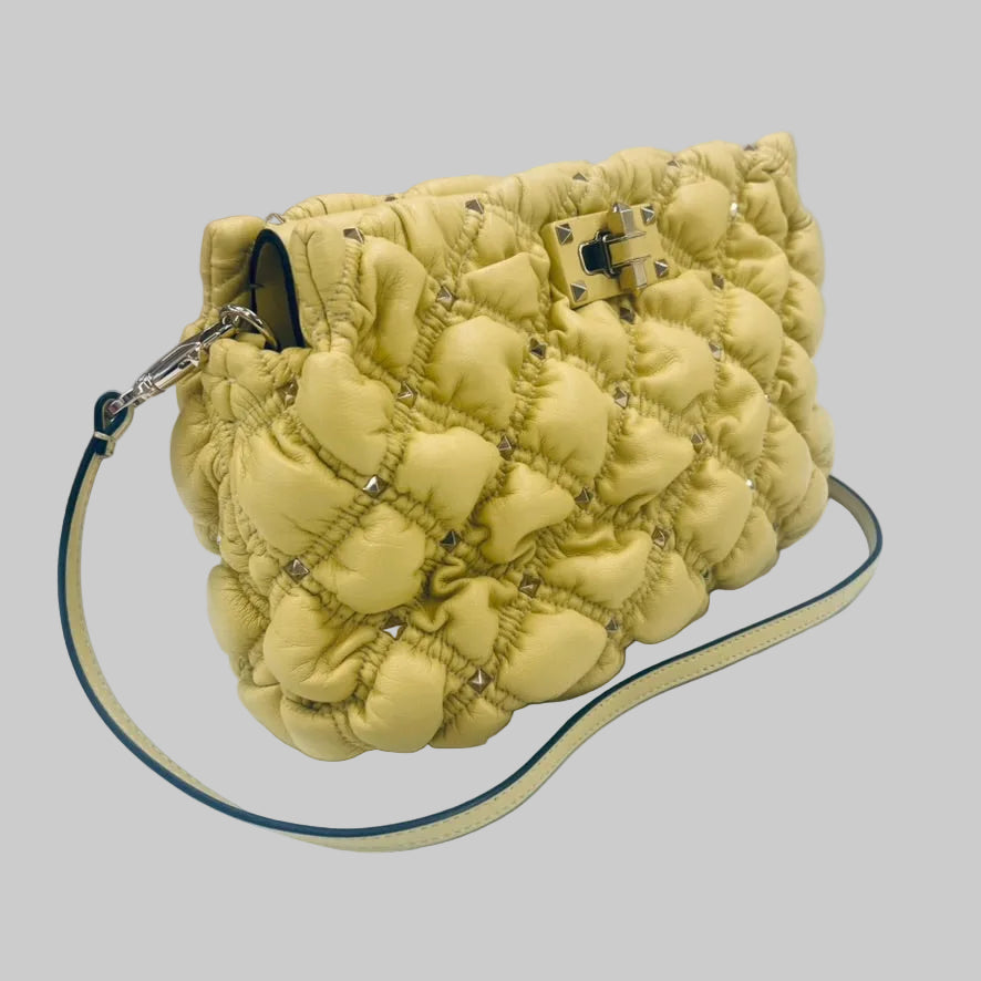 VALENTINO Borsa Spike Me Rockstude gialla 