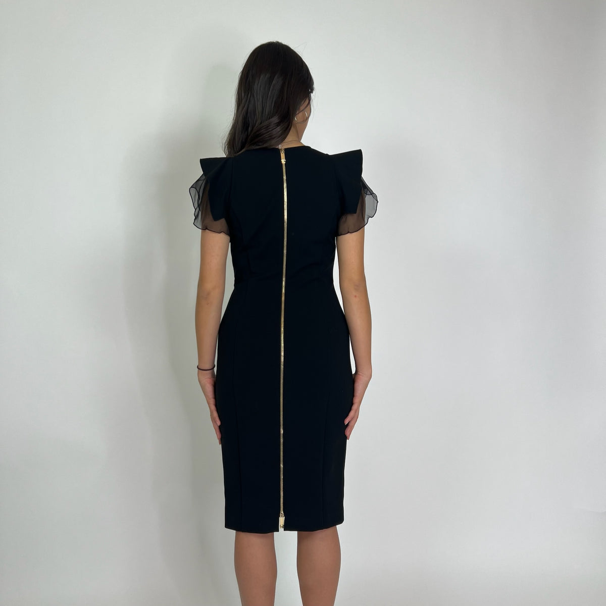 VERSACE Abito tubino nero tessuto strech con zip posteriore
