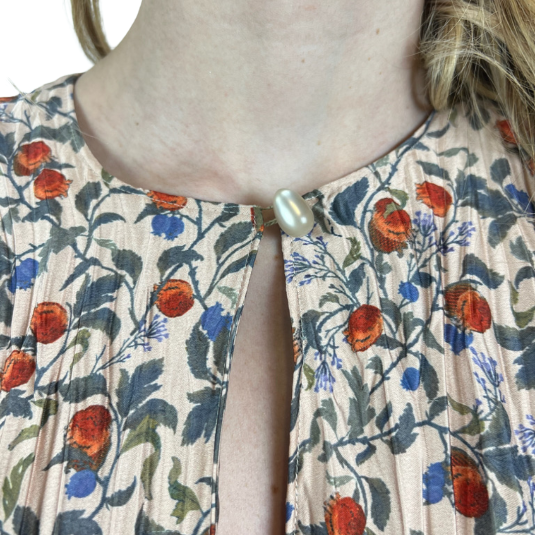 VINCE Camicia plissettata con stampa fiori e frutti