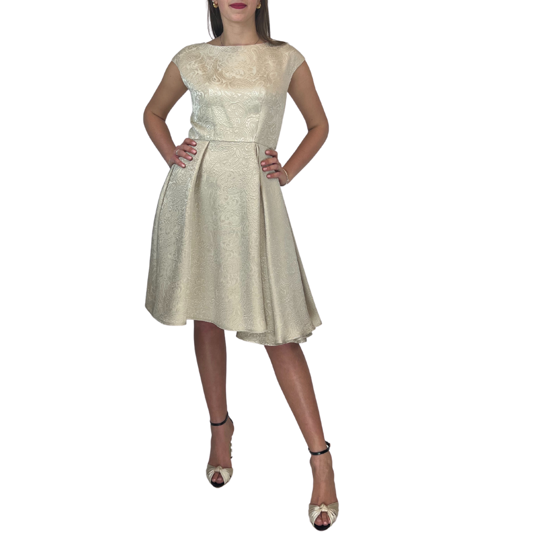 Completo Anita di Milano, abito damascato beige chiaro collo barchetta gonna godé con pence giacca bolero viscosa 