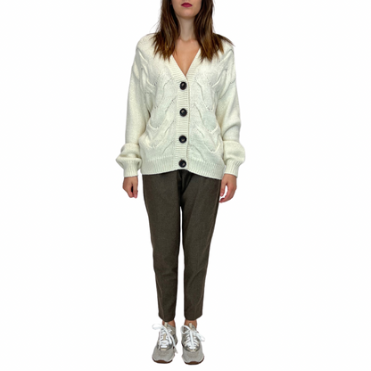 Cardigan panna in cashmere scollo a v a trecce grandi e bottoni scuri grandi modello over